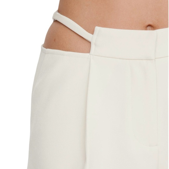 🍨Nasty Gal Heavy Wide-Leg Cut-Out Trousers in Vanilla, Size 8 - Picture 5 of 6